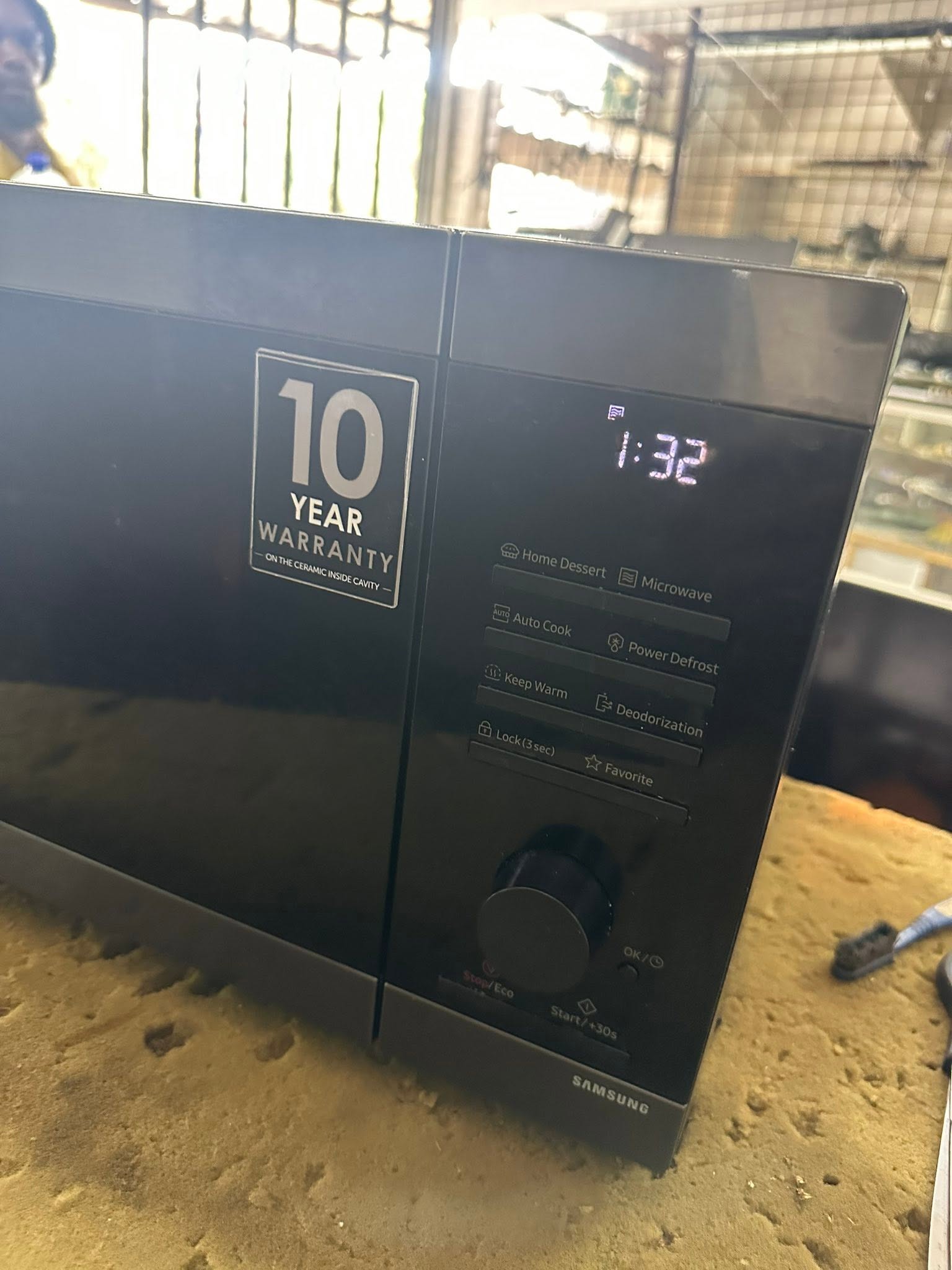 Samsung microwave with digital panel